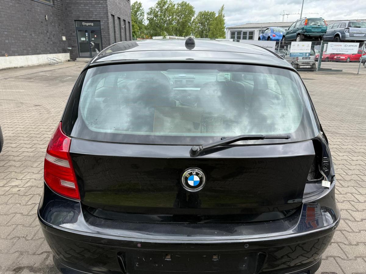 BMW 1er E81 original Heckklappe mit Scheibe 475 Blacksaphire Rohbau BJ07